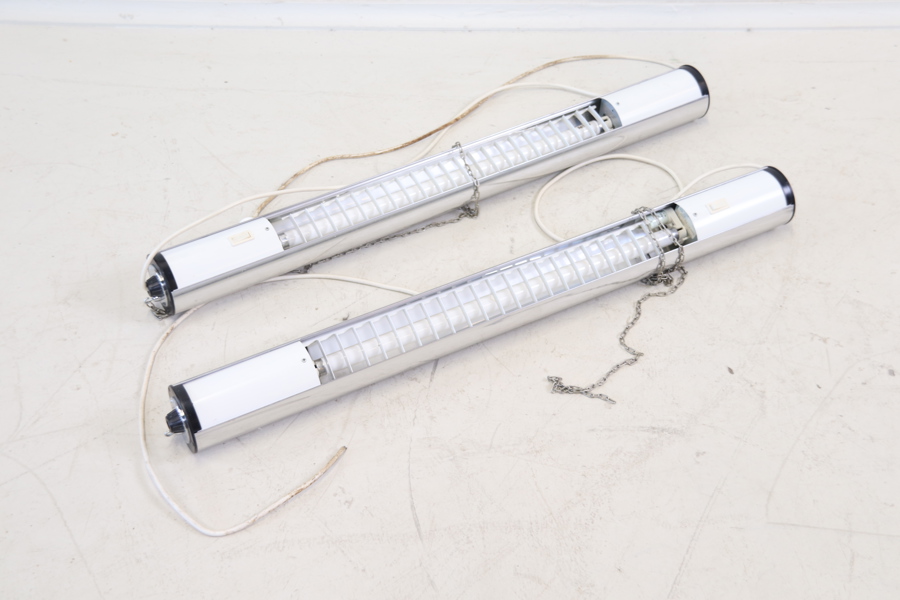 Taklampor, ett par, metall, "Supertube", Ateljé Lyktan, Åhus.