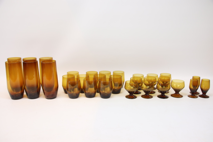 Glas, 30 st, 4 olika modeller.