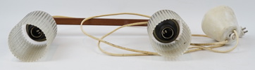 Taklampa, 2 ljuspunkter, glas/teak, 1950/60-tal.