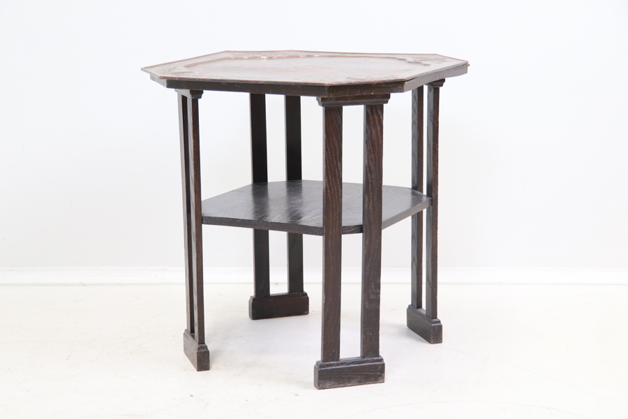 Rökbord, ek/koppar, senjugend.