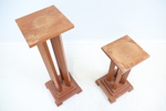 Piedestaler, 2 st, trä.