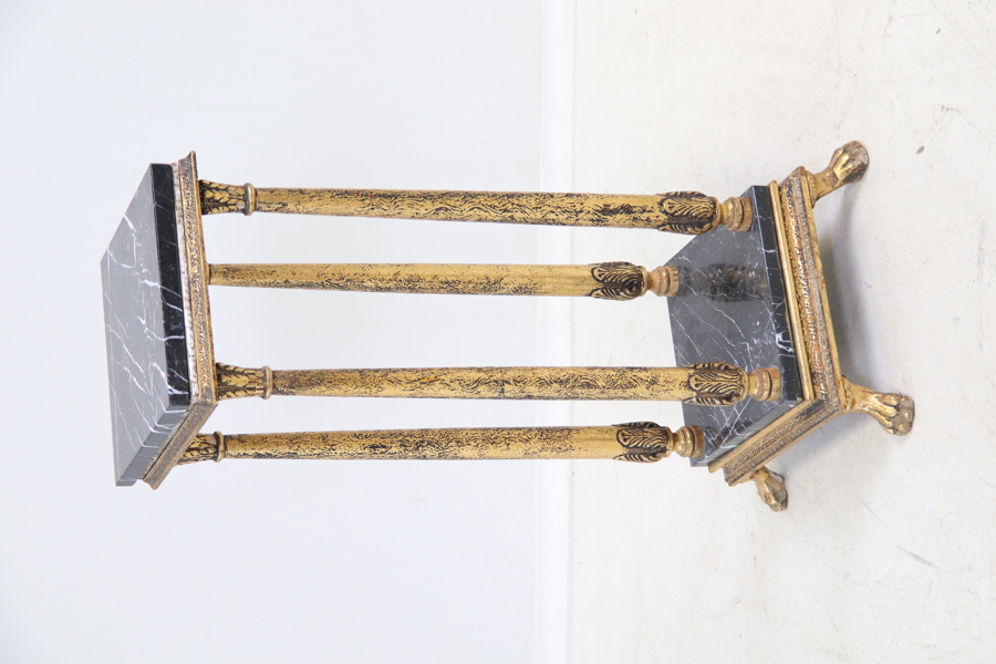 Piedestal, bronserat trä/marmorskivor, empirestil, 1900-tal.