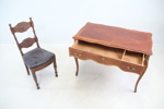 Damskrivbord och stol, trä/skinn.