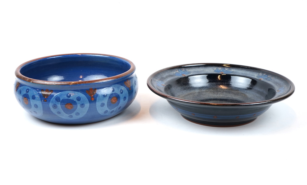 Skålfat och skål, keramik, signerade PG, 1974.