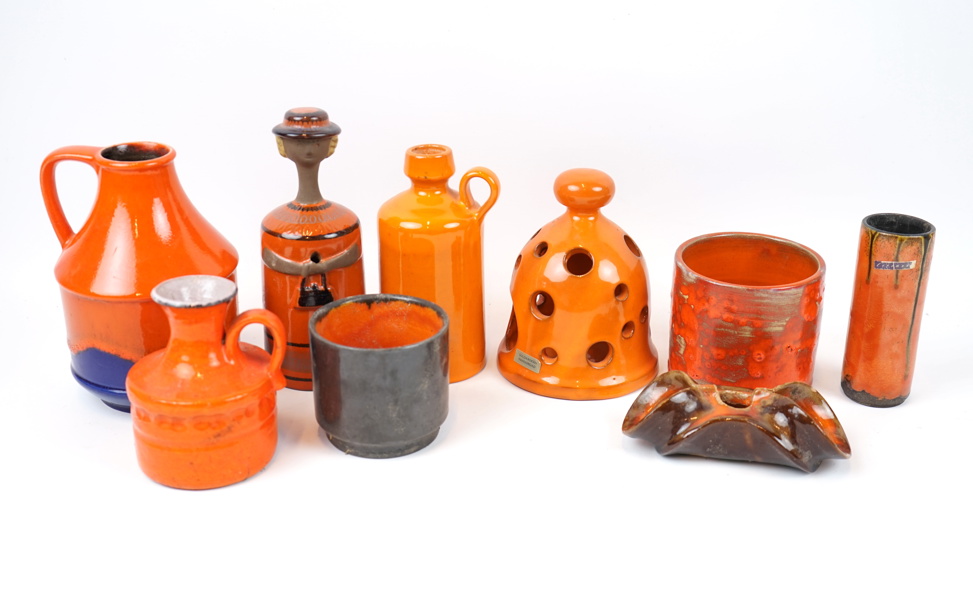 Keramik, ett parti, bl.a Ekeby och Tyskland.