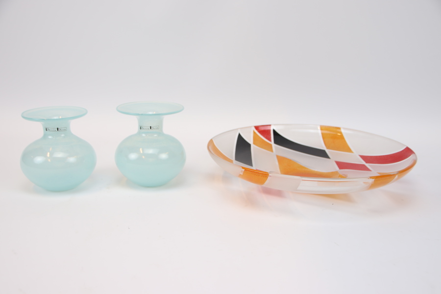 Vaser och fat, 3 delar, glas, bl.a Pernille Bülow.