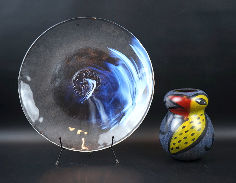 Ulrica Hydman Vallien, fat och vas, glas, Kosta Boda.