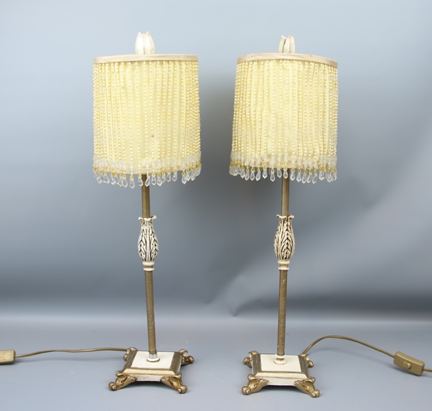 Bordslampor, ett par, metall/konstmaterial, samtida.