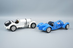 Modellbilar, 2 st, Mercedes Benz SSKL 1931 och Bugatti Type 59 1934, 1/18, Burago.