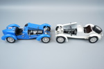 Modellbilar, 2 st, Mercedes Benz SSKL 1931 och Bugatti Type 59 1934, 1/18, Burago.