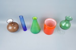 Vaser, 5 st, glas, bl.a Åseda Glasbruk.