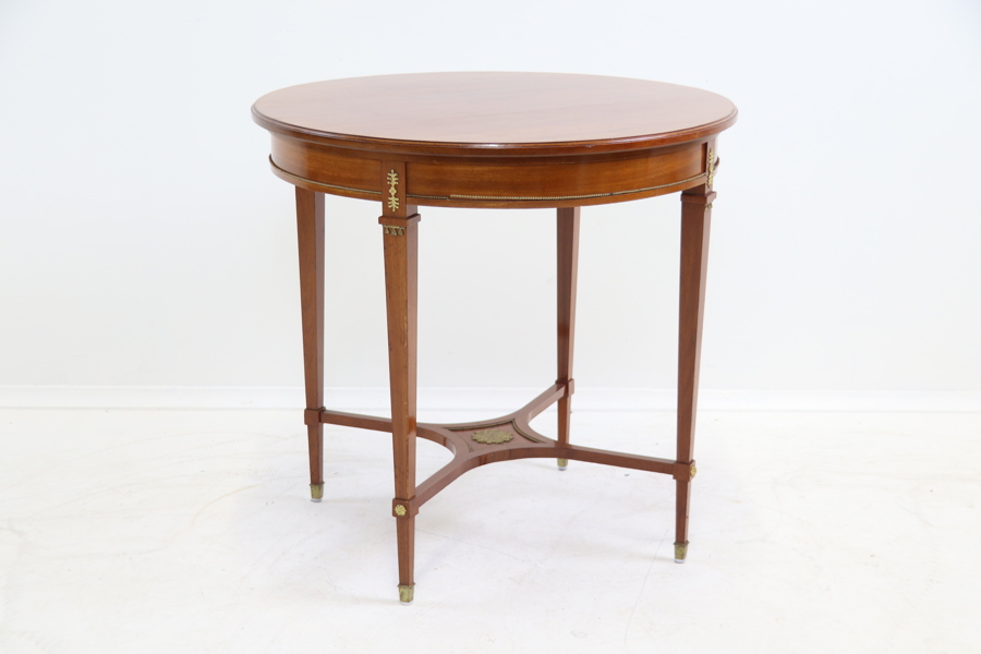 Salongbord, mahongny.