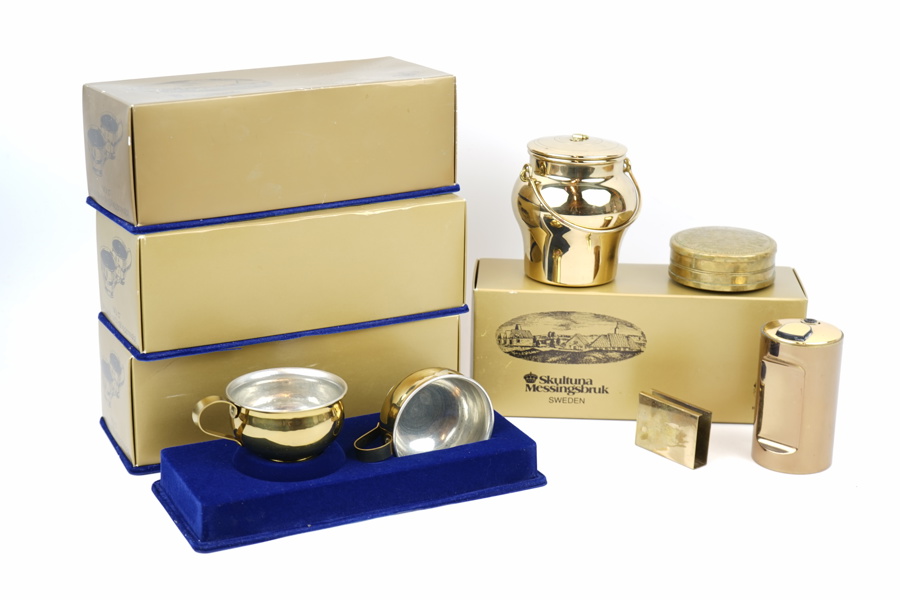 Mässingföremål, 12 st, Skultuna.