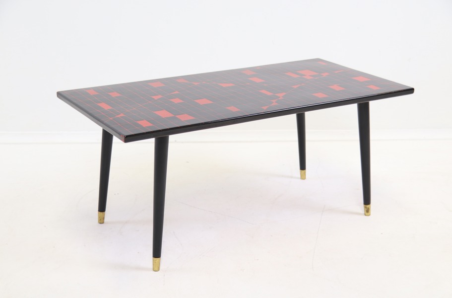 Carl-Arne Breger, soffbord, emaljskiva/trä, Gustavsberg, 1958, signerat.