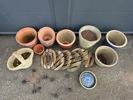 Krukor m.m, ett parti, keramik/trä/metall.