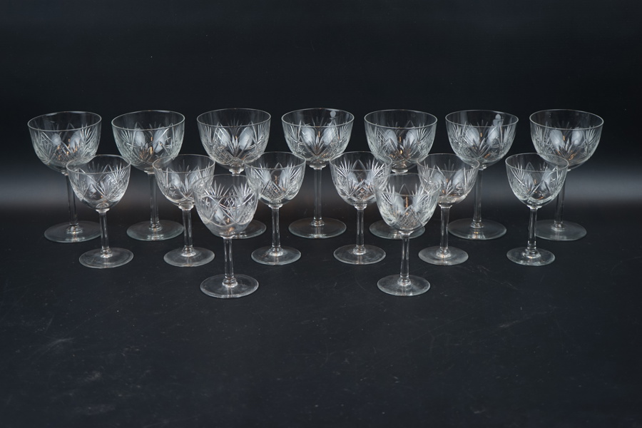 Glas, 7+8 st, slipad Helgadekor.