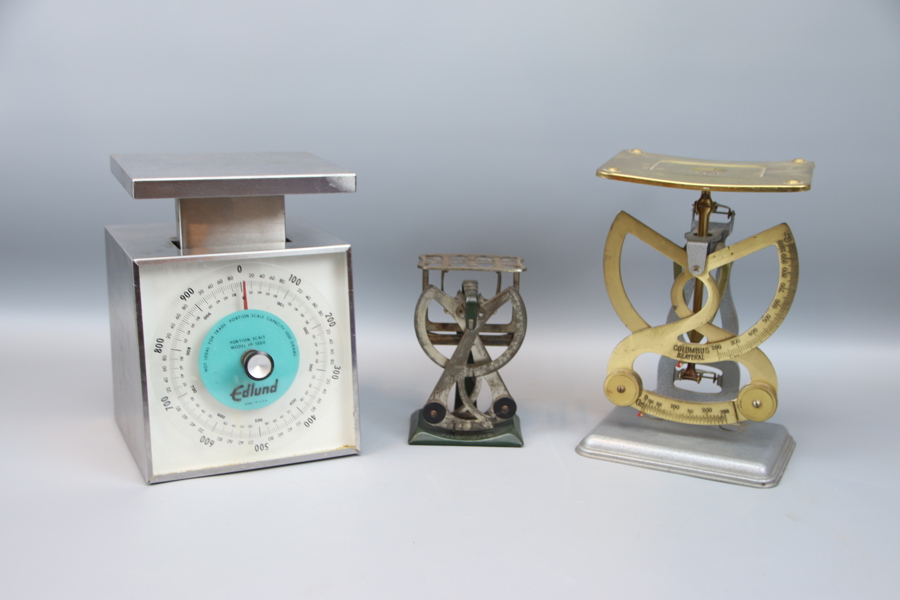 Vågar, 3 st, metall.