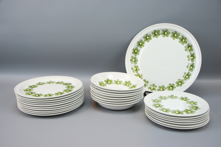 Esteri Tomula, matservis, 26 delar, porslin, "Primavera", Arabia.
