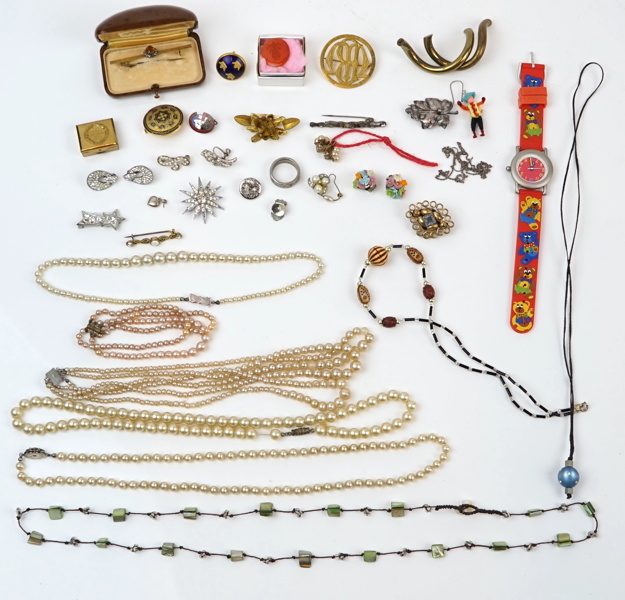 Bijouterier, ett parti.