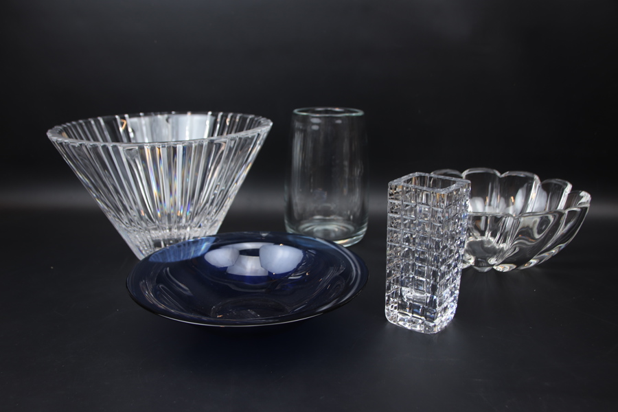 Skålar och vaser, 5 delar, bl.a Orrefors.