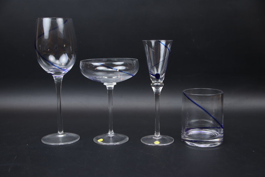 Glas, 27 st, 4 olika modeller, "Carusell", Ulven.