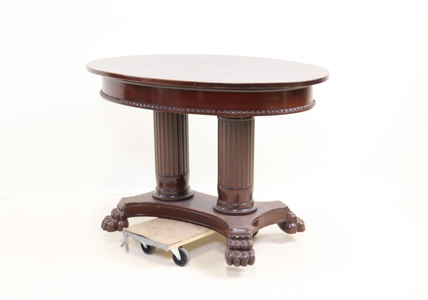 Salongbord, mahogny, 1800-talets andra hälft.