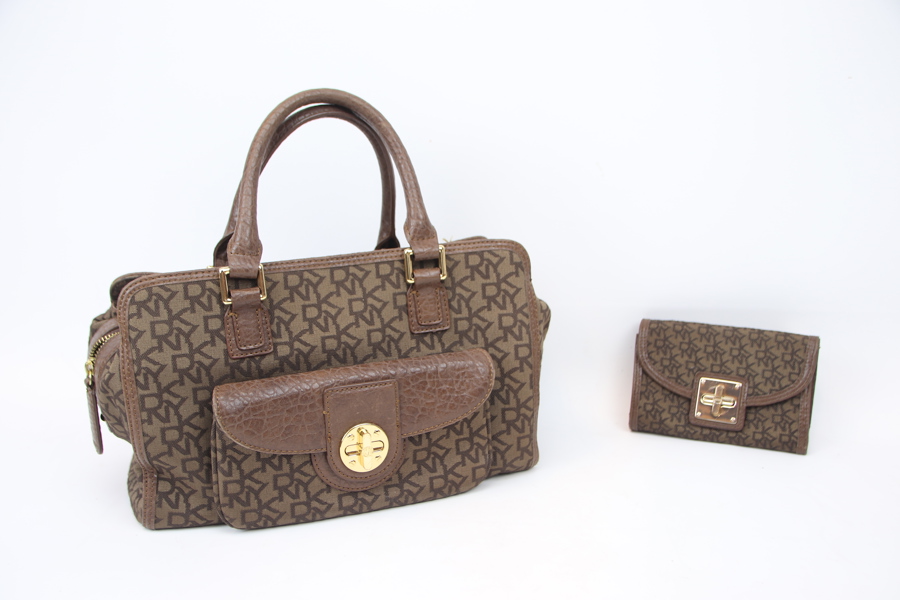 Handväska och plånbok, textil/läder, DKNY.