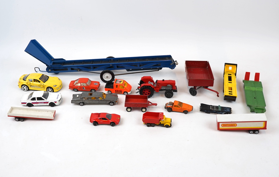Leksaksfordon, ett parti, bl.a Corgi och Matchbox.