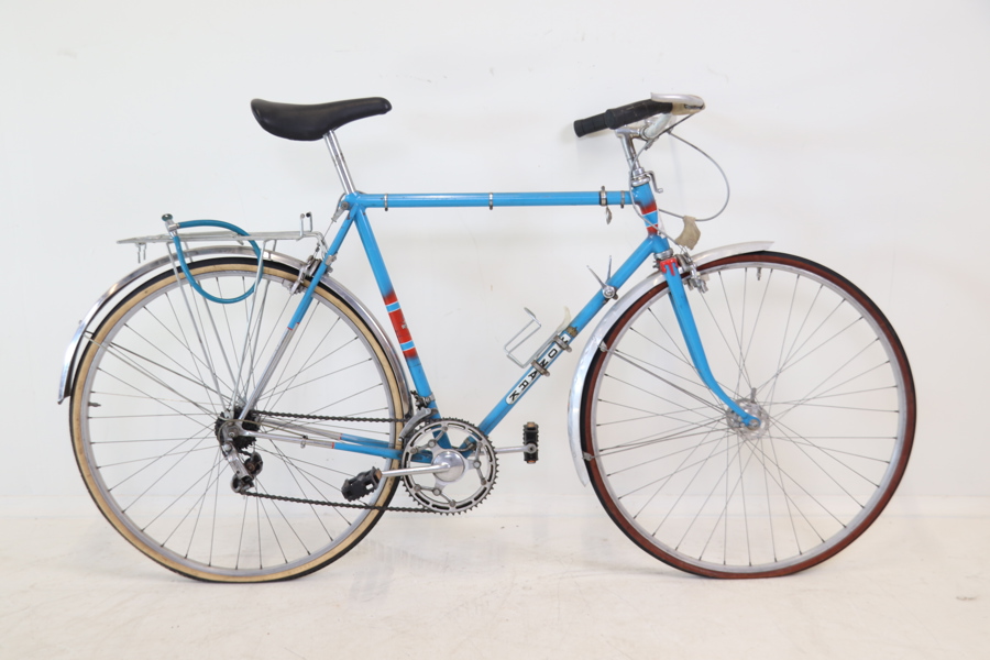 Monark, herrcykel, 27 tum, 10 växlar.