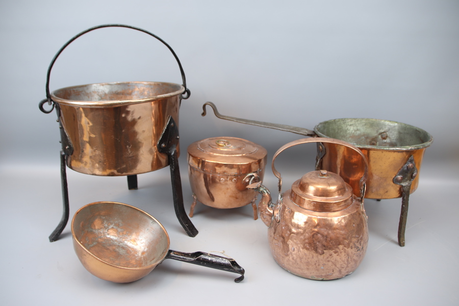 Kopparföremål, 5 delar.