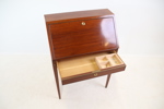Snedklaffssekretär, mahogny.