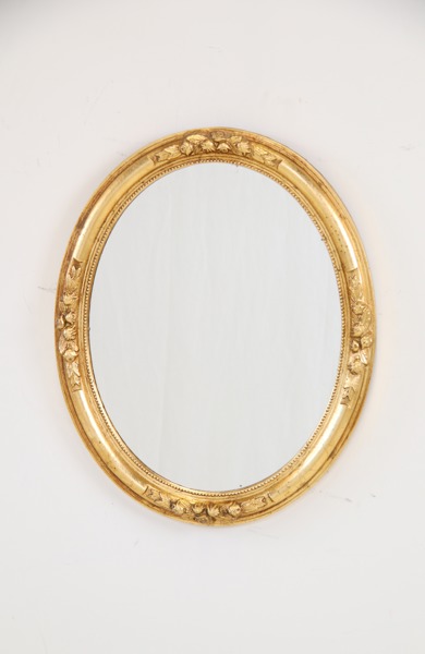 Spegel, förgylld ram.