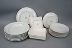 Servisdelar, 48 delar, porslin, bl.a Bing & Gröndahl och Villeroy & Boch.