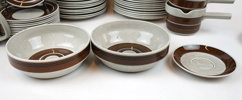 Mat- och kaffeservis, 108 delar, keramik, ''Isolde'', Rörstrand.
