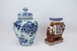 Lockurna, Blue Hortensia, samt piedestal, keramik.