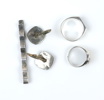 Ringar, manschettknappar och slipsnål, silver.