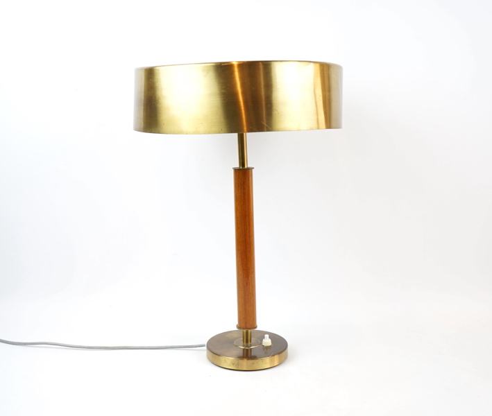 Bordslampa, mässing/teak, Boréns, Borås, 1900-talets mitt.
