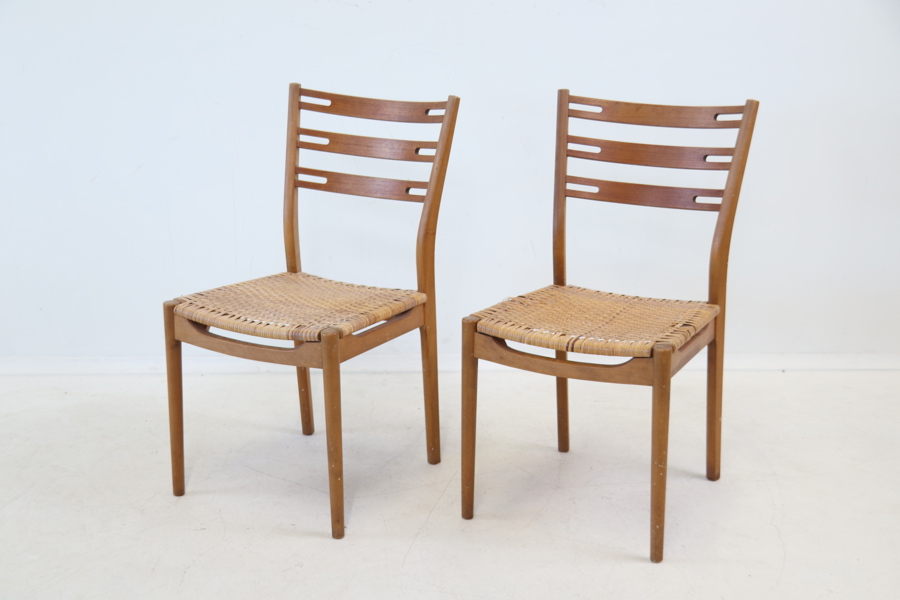 Arne Vodder, stolar, ett par, teak/rotting, Sibast, Danmark.
