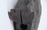 Barbro Clason, skulptur, fåglar, keramik på träsockel, monogramsignerade.