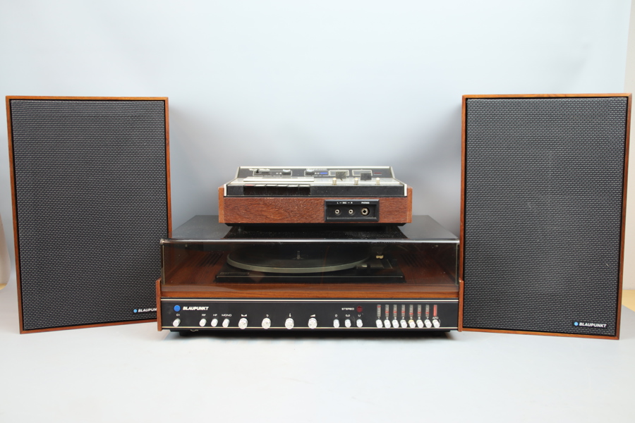 Stereo, skivspelare, bandspelare, högtalare, 4 delar, Blaupunkt.