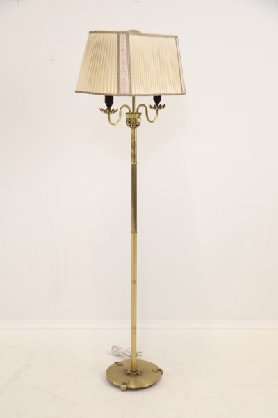 Golvlampa, 2 ljuspunkter, metall/textil.