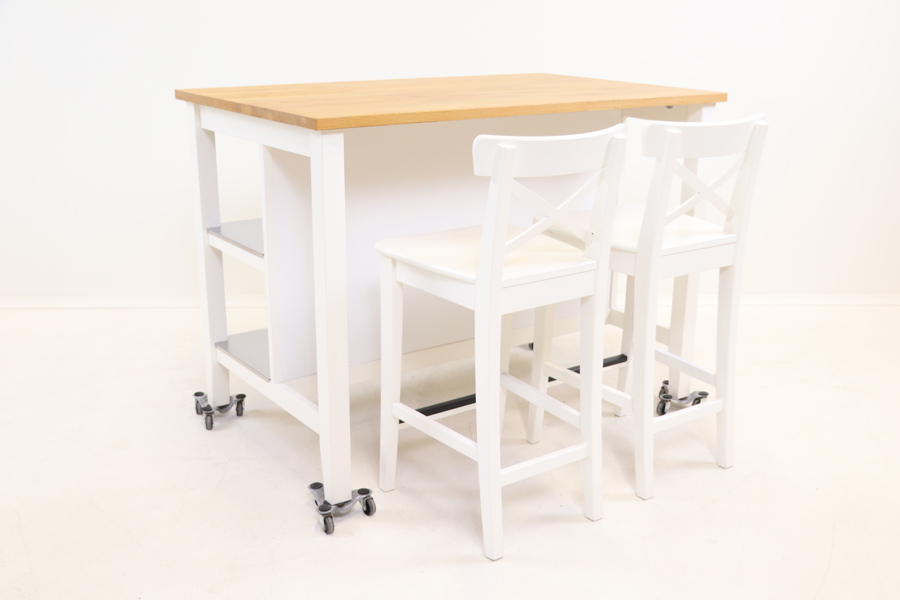 Köksö, trä/metall, "Stenstorp", samt 2 barstolar, trä, "Ingolf", IKEA.