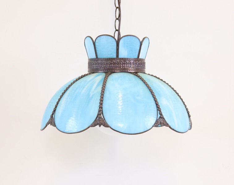 Taklampa, glas/metall, Tiffanystil.