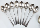 Skedar, 17 st, silver.