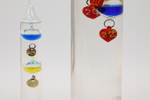 Figurin och termometrar, 3 delar, porslin/glas.