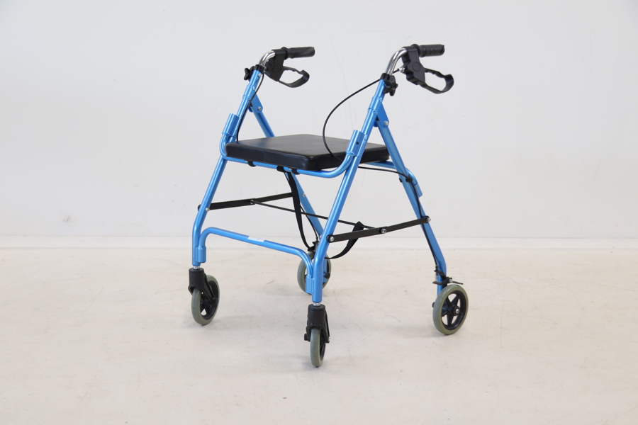 Rollator, höj/sänkbara handtag, Lyfco CA861L.