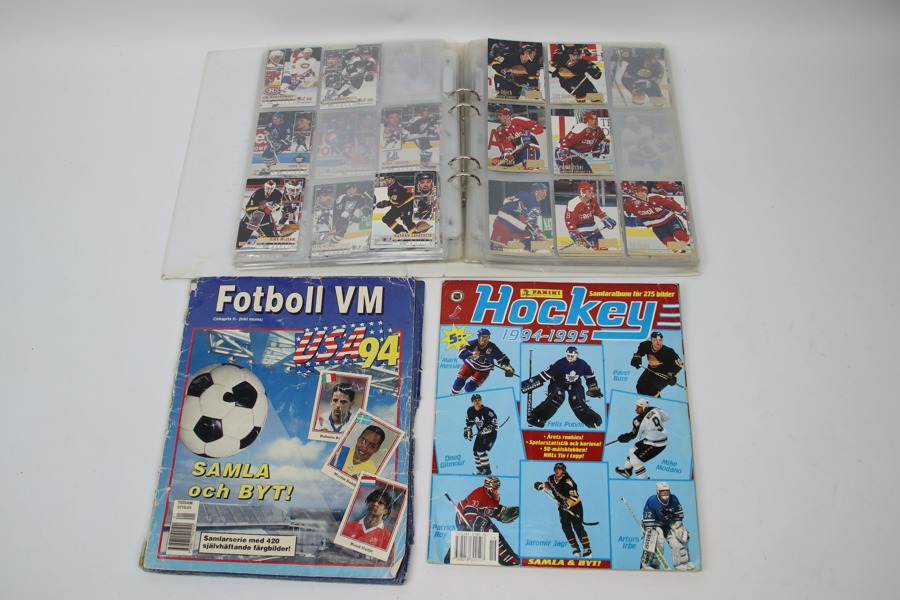 Ishockey och fotbollsbilder, ett parti, bl.a Fotbolls VM i USA 1994.
