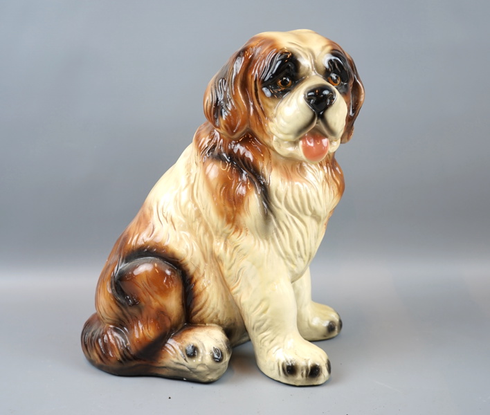 Figurin, keramik, Sankt bernardshund.