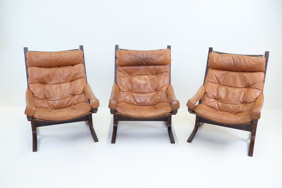 Ingmar Relling, fåtöljer, 3 st, skinn/trä, "Siesta", Westnofa Furniture.