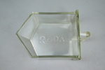 Specerihylla, "Redahyllan", trä, glasskeppor.